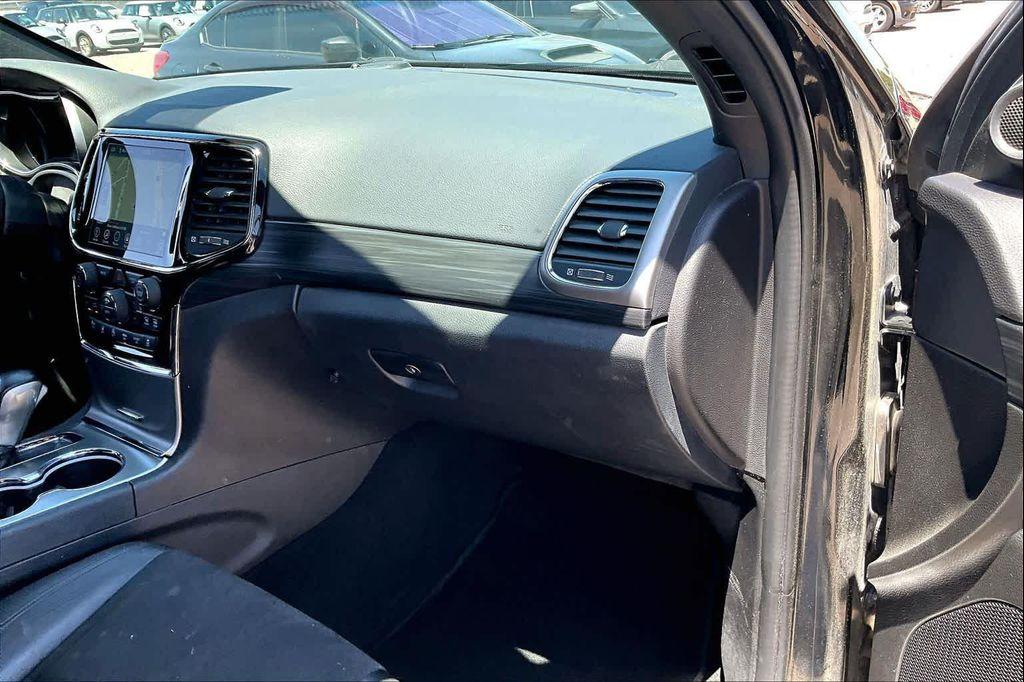 used 2021 Jeep Grand Cherokee car, priced at $22,288