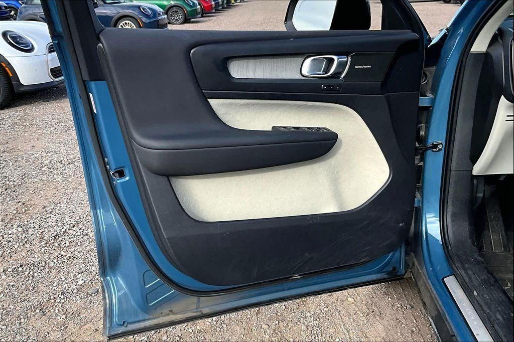 used 2023 Volvo XC40 car, priced at $31,950