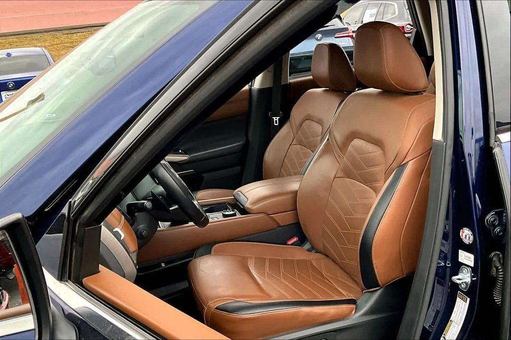 used 2022 Nissan Pathfinder car, priced at $29,500