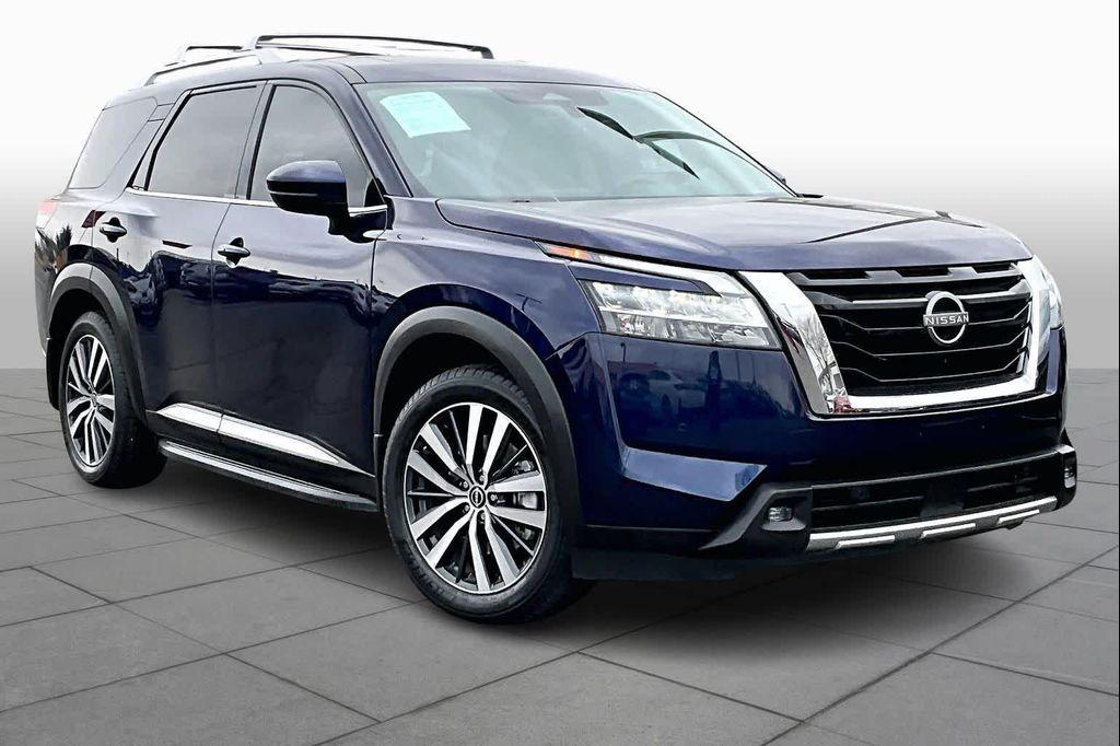 used 2022 Nissan Pathfinder car, priced at $29,500