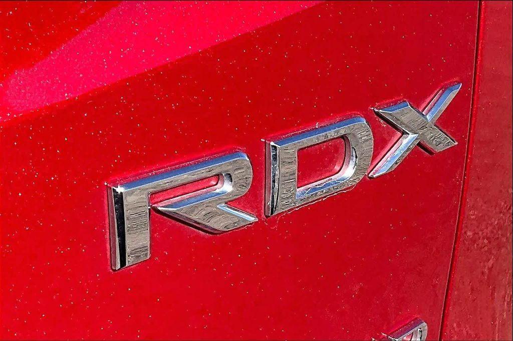 used 2024 Acura RDX car, priced at $43,900