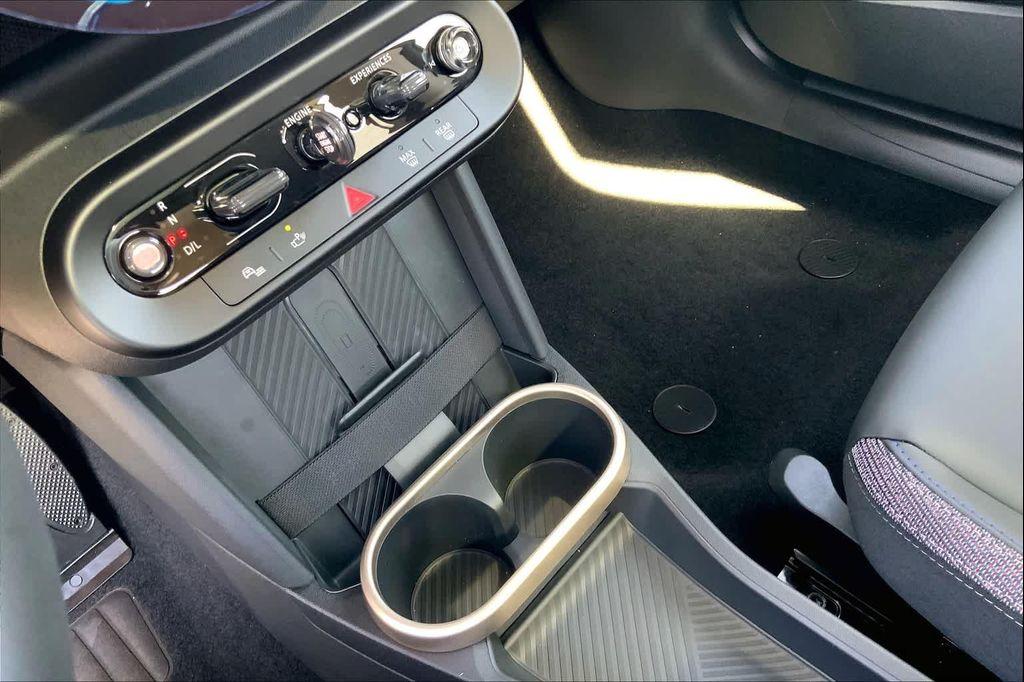 new 2025 MINI Hardtop car, priced at $30,950