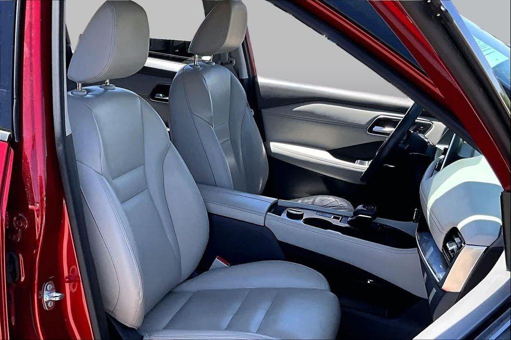 used 2021 Nissan Rogue car, priced at $22,338