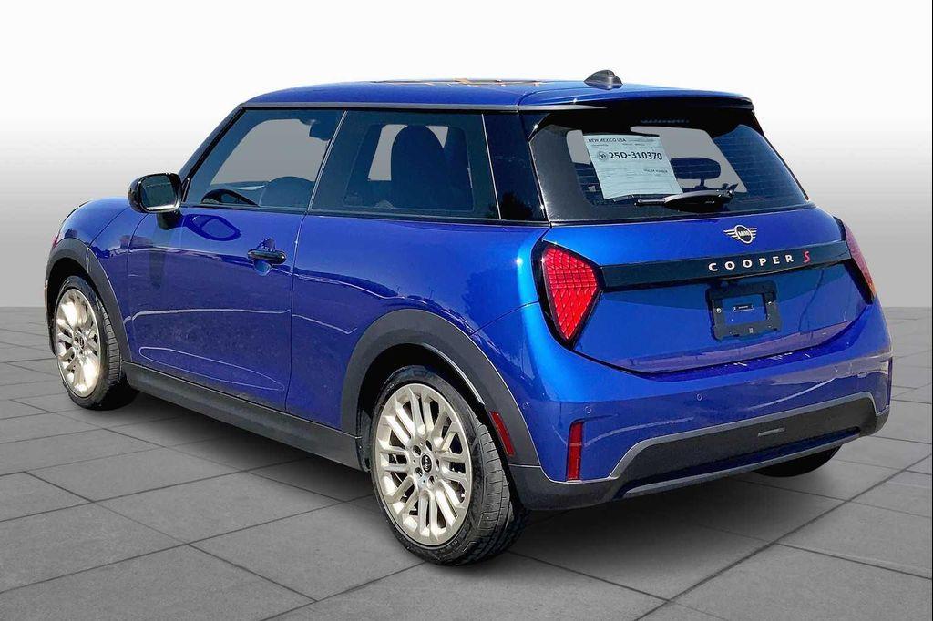 used 2025 MINI Hardtop car, priced at $29,950