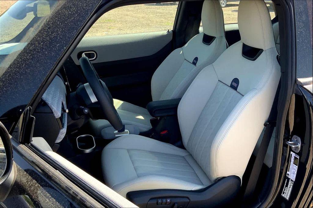 new 2025 MINI Hardtop car, priced at $32,950