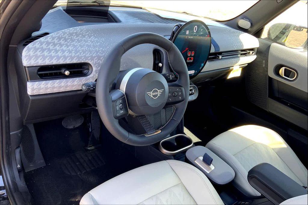new 2025 MINI Hardtop car, priced at $32,950