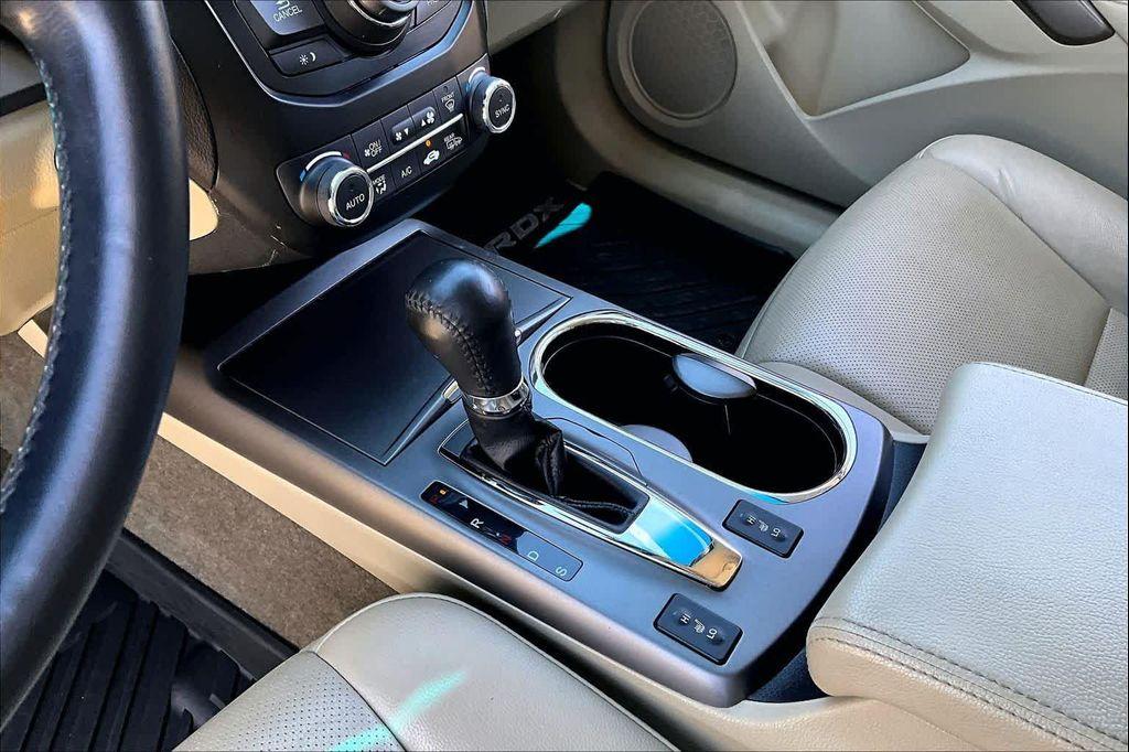 used 2015 Acura RDX car, priced at $15,138