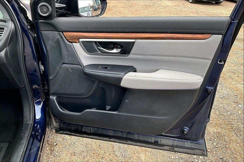 used 2021 Honda CR-V Hybrid car, priced at $27,950