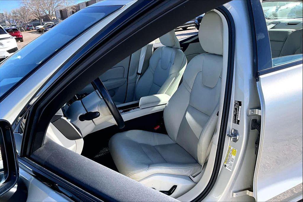 used 2022 Volvo S60 car, priced at $20,900