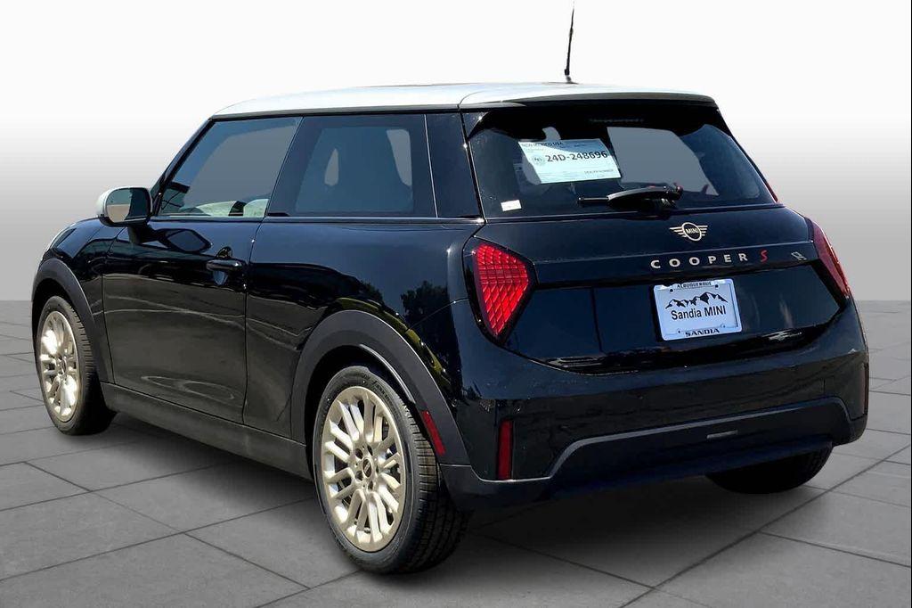 new 2025 MINI Hardtop car, priced at $28,950