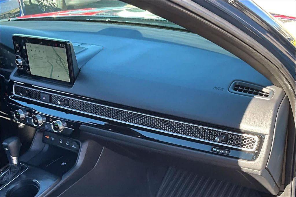 used 2025 Honda Civic Hybrid car, priced at $32,900