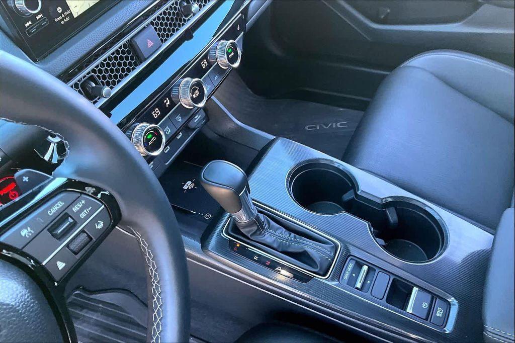 used 2025 Honda Civic Hybrid car, priced at $32,900
