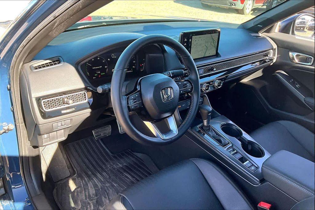 used 2025 Honda Civic Hybrid car, priced at $32,900