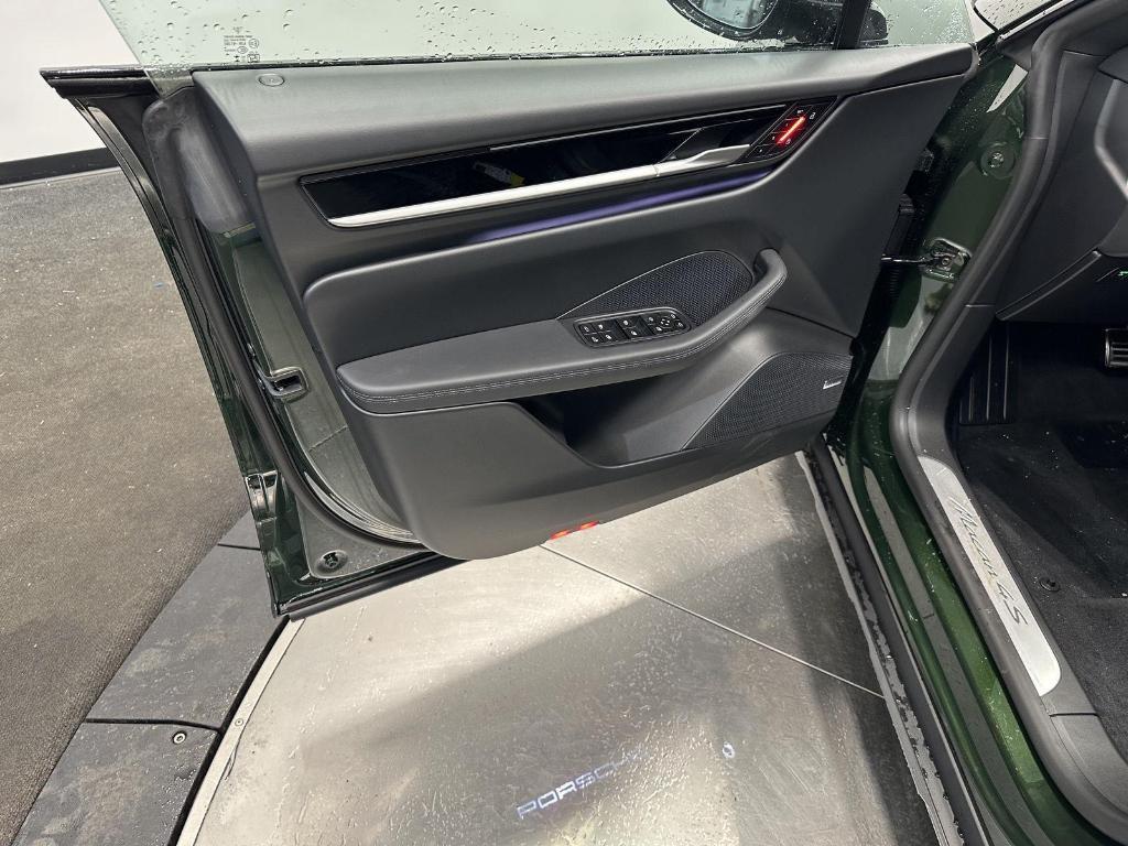 new 2025 Porsche Macan car, priced at $104,975