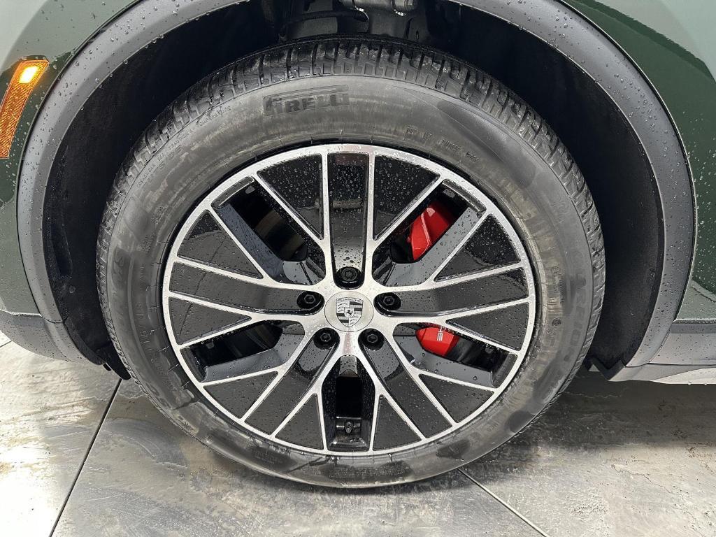 new 2025 Porsche Macan car, priced at $104,975