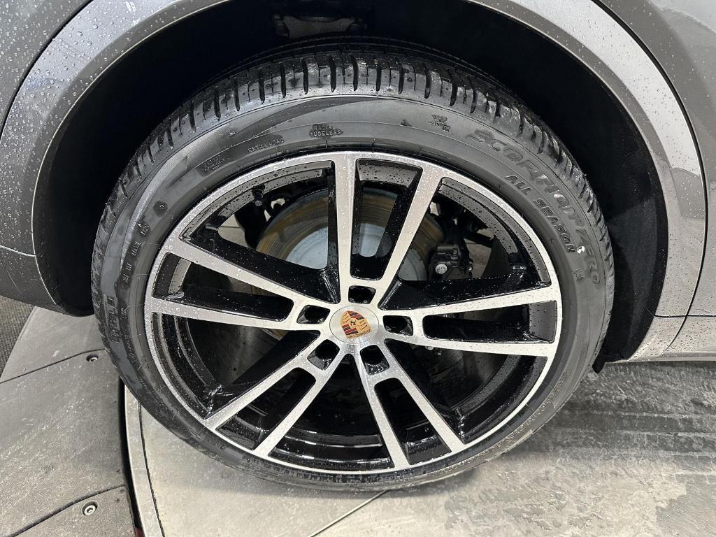 new 2026 Porsche Cayenne car, priced at $117,460