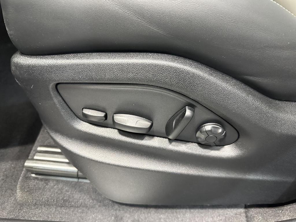 new 2026 Porsche Cayenne car, priced at $117,460