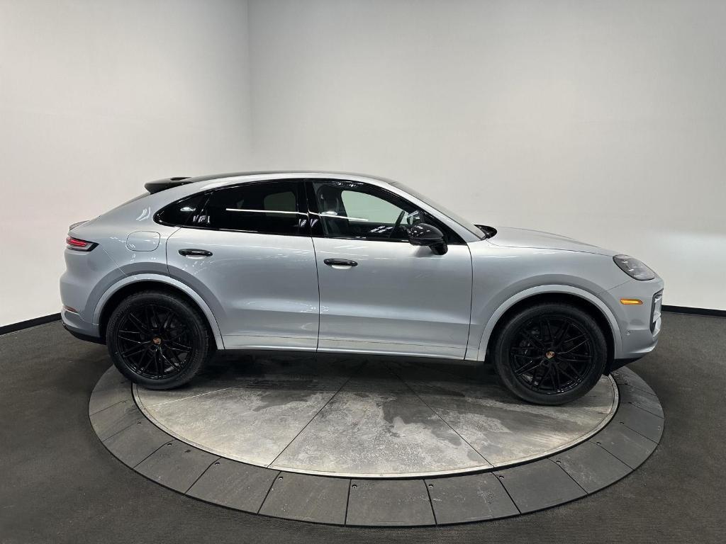 new 2026 Porsche Cayenne car, priced at $116,610