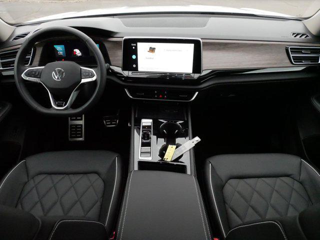 used 2025 Volkswagen Atlas car, priced at $46,325