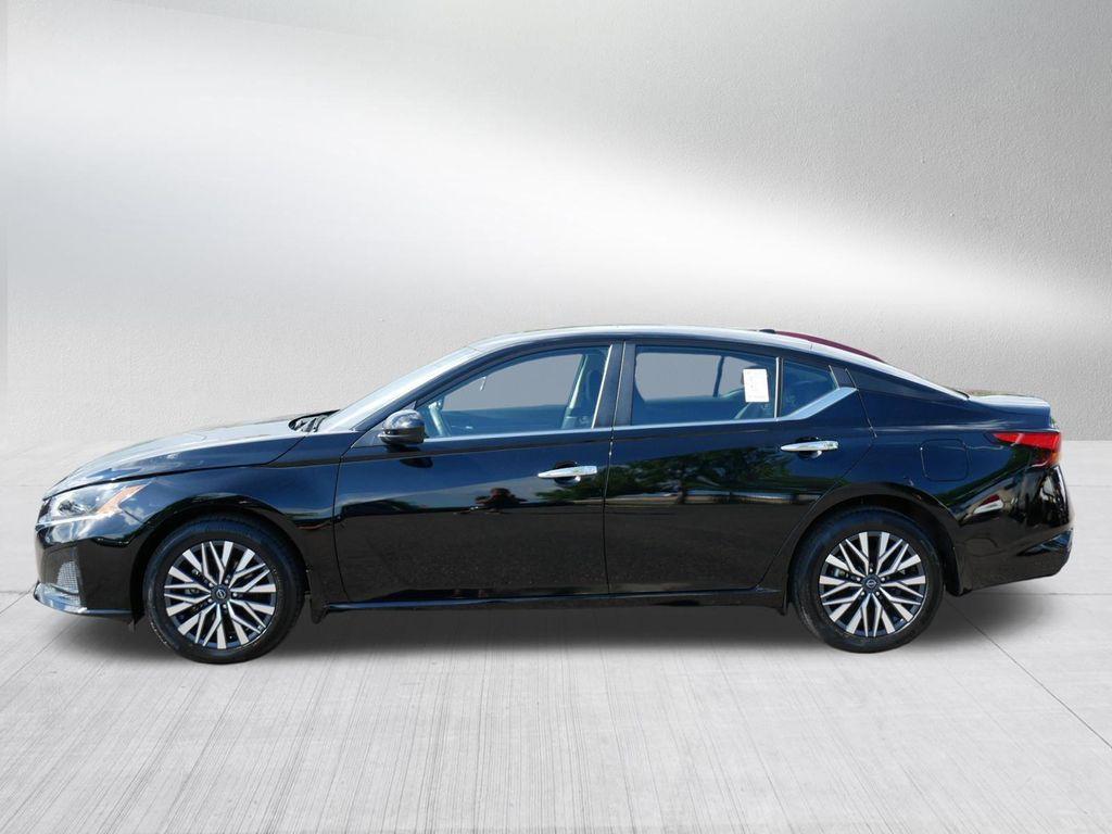used 2024 Nissan Altima car, priced at $24,325