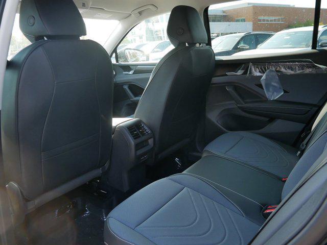 new 2025 Volkswagen Tiguan car, priced at $32,064