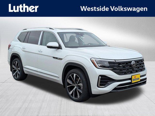 new 2026 Volkswagen Atlas car, priced at $59,638