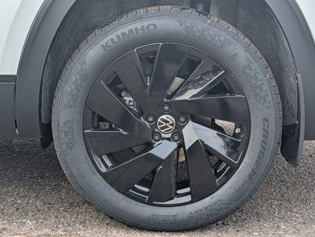 new 2026 Volkswagen Atlas car, priced at $51,529