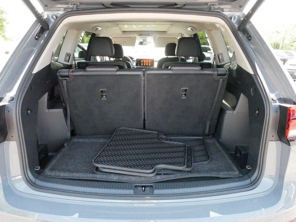 used 2026 Volkswagen Atlas car, priced at $43,975