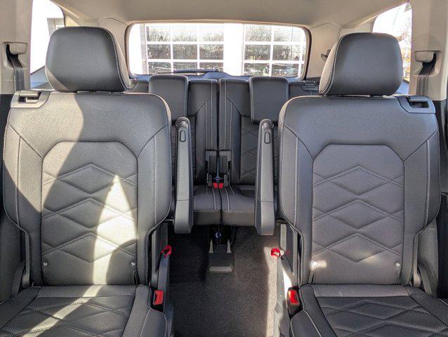 new 2025 Volkswagen Atlas car, priced at $40,620