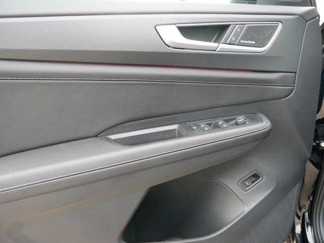 new 2026 Volkswagen Atlas Cross Sport car, priced at $55,436