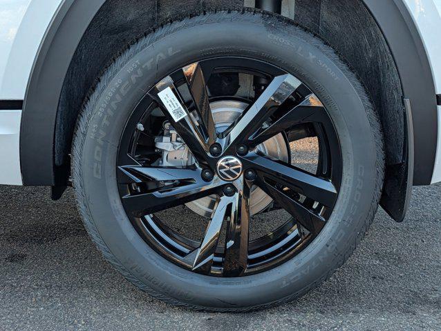 new 2026 Volkswagen Atlas Cross Sport car, priced at $50,913