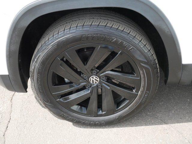 used 2023 Volkswagen Atlas Cross Sport car, priced at $29,825