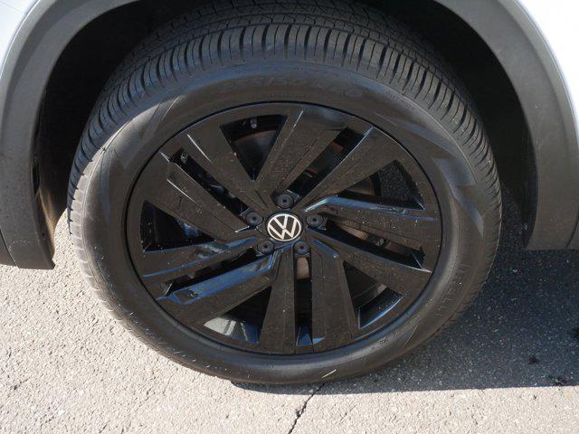 used 2023 Volkswagen Atlas Cross Sport car, priced at $29,825