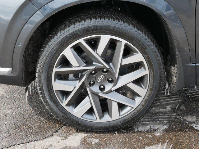used 2022 Hyundai Santa Fe car, priced at $28,325