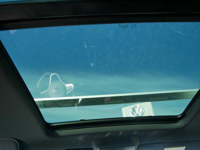 new 2026 Volkswagen Atlas Cross Sport car, priced at $53,642