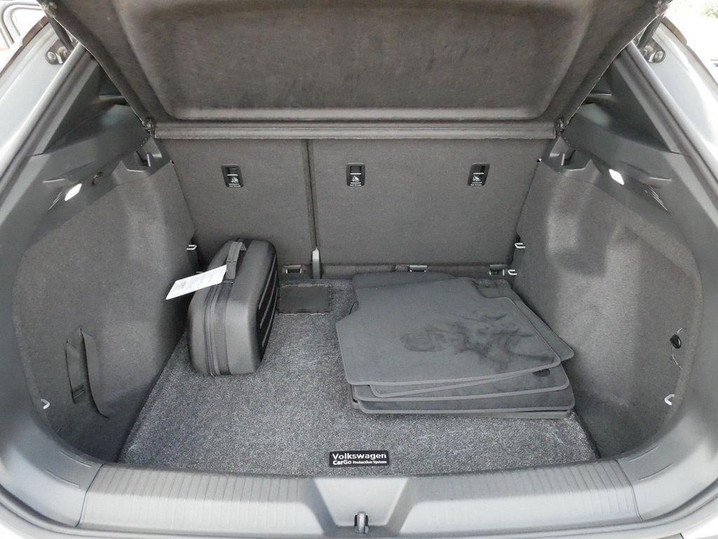 used 2022 Volkswagen ID.4 car, priced at $22,325