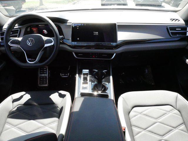 used 2025 Volkswagen Atlas car, priced at $41,325