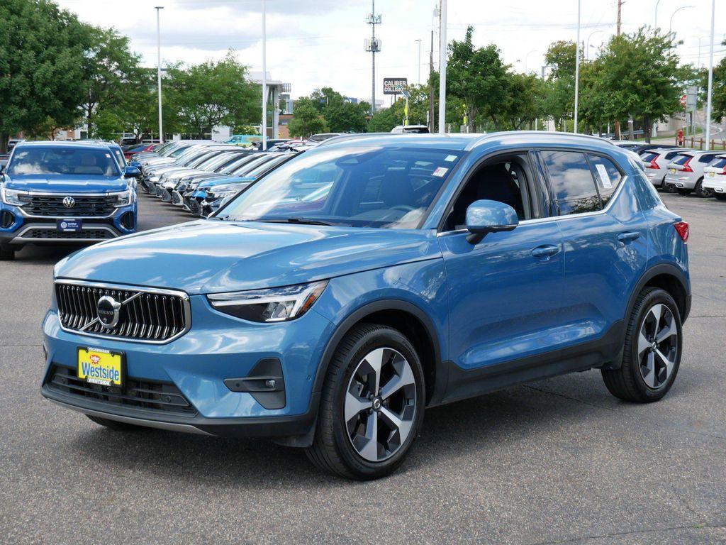used 2025 Volvo XC40 car, priced at $33,325