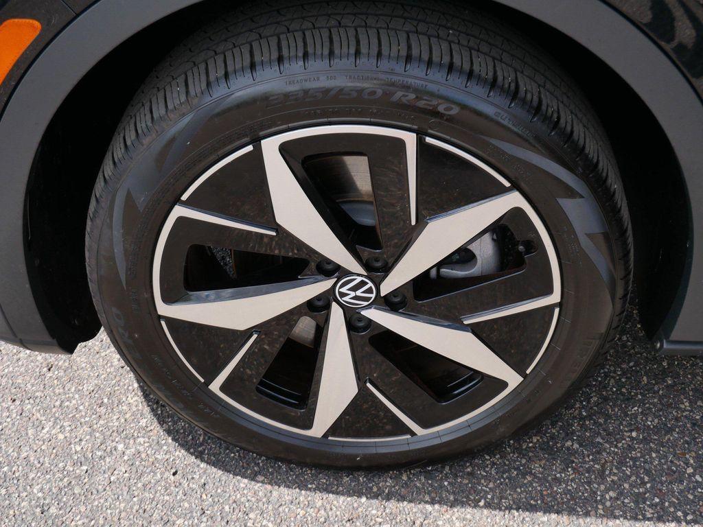 used 2023 Volkswagen ID.4 car, priced at $27,825