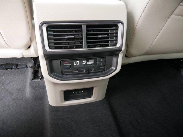 new 2026 Volkswagen Atlas car, priced at $39,220