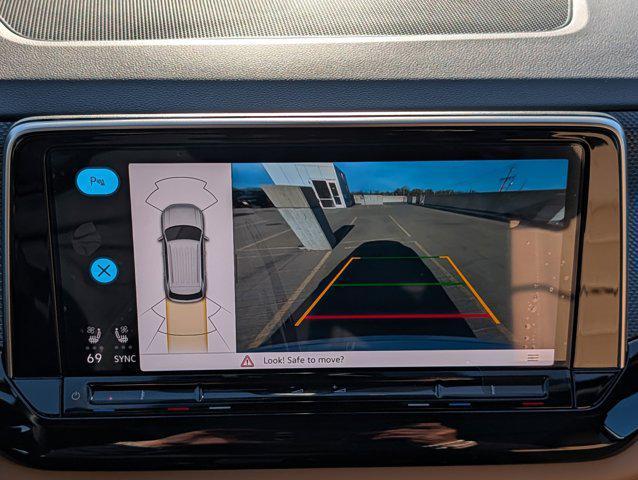new 2026 Volkswagen Atlas Cross Sport car, priced at $50,191