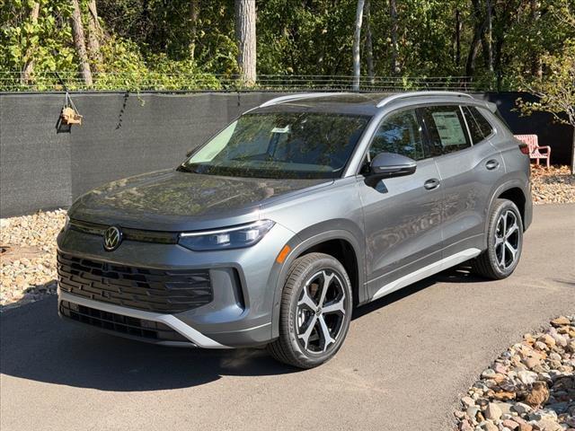 new 2026 Volkswagen Tiguan car, priced at $36,363