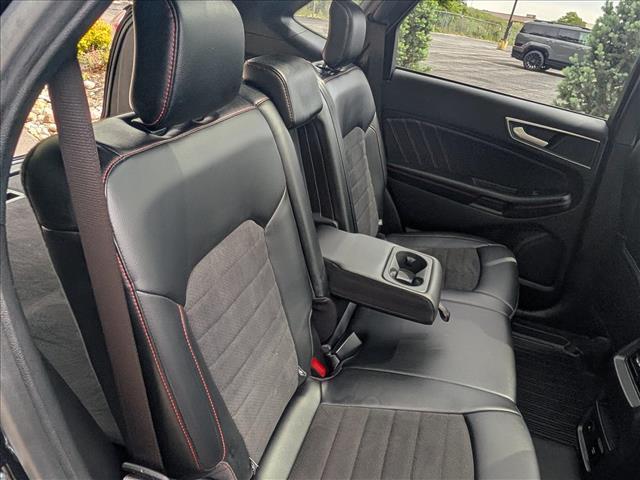 used 2023 Ford Edge car, priced at $29,988