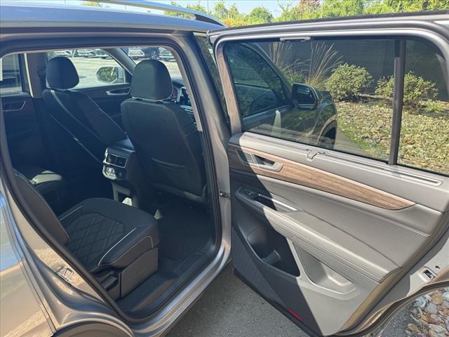 new 2026 Volkswagen Atlas car, priced at $51,279