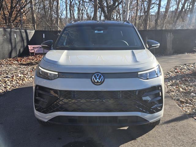 new 2026 Volkswagen Tiguan car, priced at $39,233
