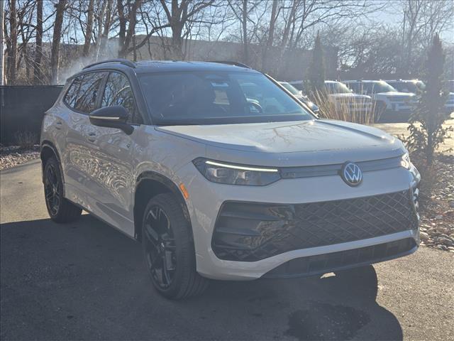 new 2026 Volkswagen Tiguan car, priced at $39,233