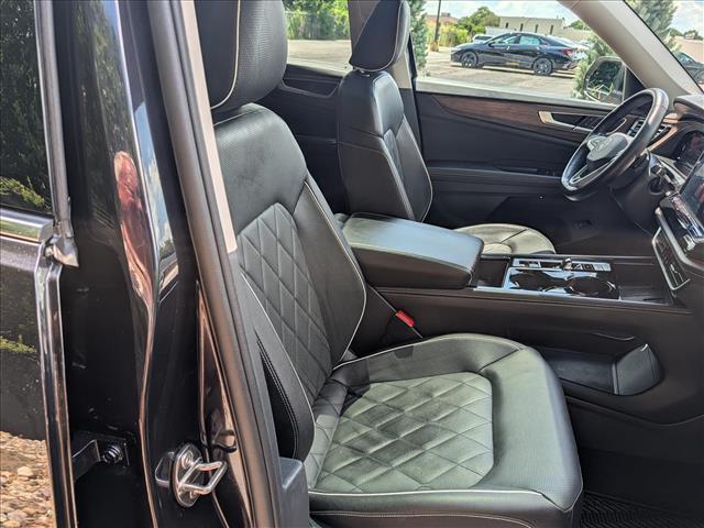 used 2025 Volkswagen Atlas car, priced at $45,368