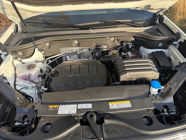 new 2026 Volkswagen Atlas Cross Sport car, priced at $51,946