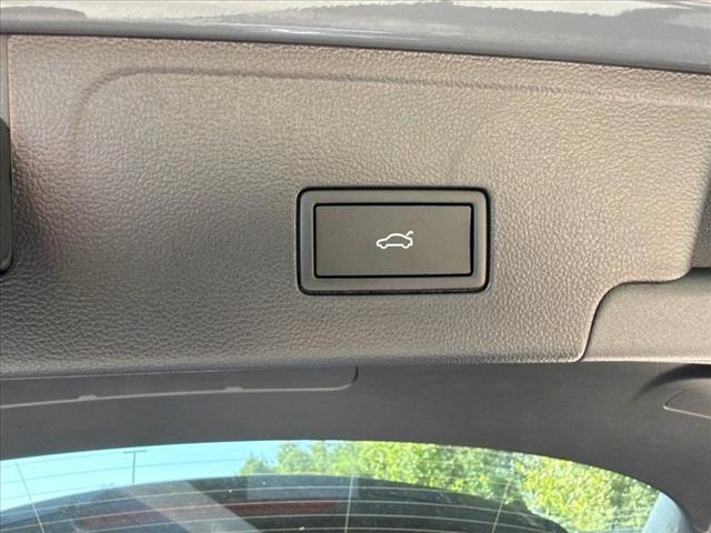 new 2026 Volkswagen Atlas Cross Sport car, priced at $54,906