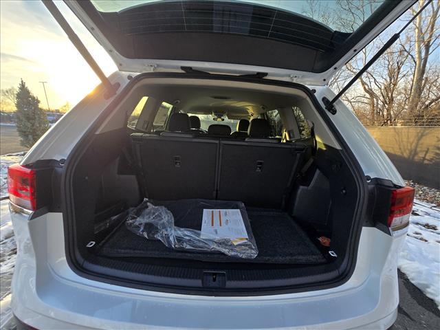 new 2026 Volkswagen Atlas car, priced at $39,682